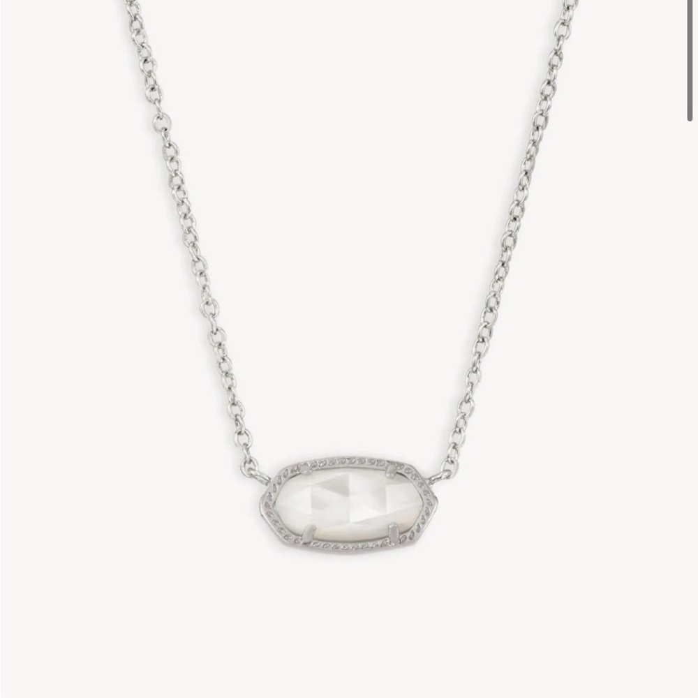 Kendra Scott Silver Elisa Necklace in Ivory Mother of Pearl